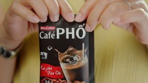 Cà Phê Phố Sữa Đá - 24gr/Gói MacCoffee