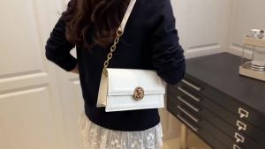 กระเป๋าสี่เหลี่ยมสายโซ่สไตล์วินเทจ ดีไซน์หรูหรา สีเรียบง่าย ใช้ได้ทุกโอกาส