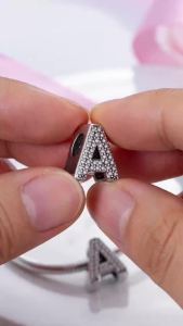 Mặt Dây Chuyền Charm Chữ Cái Tiếng Anh Bạc 925 Sterling Đính Đá Cubic Zirconia Dùng Làm Vòng Tay Dây Chuyền Tự Chế Món Quà Cổ Điển Dành Cho Phái Nữ