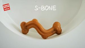 [GiGwi] S-Shape Nylon Bone M Size 5.5" - Dog Toy with Added Chicken Flavor | Clean Dogs Teeth While Chewing