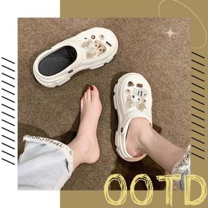 Psion สวยสบัด รองเท้าหัวโตผู้หญิง ทรงสวยน้ำหนักเบาใส่สบาย มีรูระบายอากาศและกันลื่นอย่างดี ตัวติดน้องแมวคือเริ่ดมาก แมทช์ใส่ได้ทุกโอกาส ราคาคือดีย์ อยากมีก่อนใครกดสั่งเล้ยราคาถูกจนใจเจ็บ