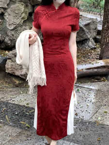 Retro Style Short Sleeve Dark Floral Print Qipao Dress Elegant Slim Fit Chinese Style Long Dress High Slit Daily Wear Summer New Arrival