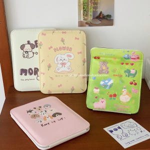 Original Design Cartoon Folding Makeup Mirror: A Portable Solution for Students & Home Use