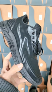 Black Mens Waterproof Non-Slip Sports Shoes Lightweight Casual Running Shoes Comfortable Work Shoes