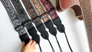 【Ready Stock】Premium Guitar Strap Super Soft Jacquard Embroidered Strap for Acoustic Electric and Bass Guitars