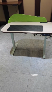 New Product Electrically Controlled Height-adjustable Tables 140cm*60cm Standing Desks USB Wheels Max Height 115cm