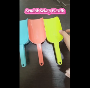 Sekop Plastik Es Batu Serbaguna / Ice Bar Scoop Berwarna Murah / Sendok Snack Mulifungsi Praktis