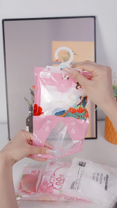 ถุงดูดความชื้น ป้องกันกลิ่นอับ ป้องกันเชื้อรา ห้องน้ำ ห้องนอนถุงป้องกันความชื้น กลิ่นลูกพีช ถ่านคาร์บอน 100กรัม