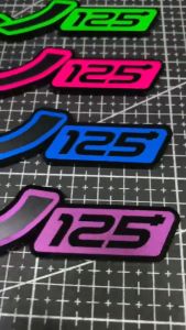 [ สั่ง 1= ได้ 1 คู่ ] สติกเกอร์โลโก้ GIORNO-125 ญี่ปุ่น (V.3)  สีเรืองแสงสะท้อนแสง  **สั่งทำสีอื่น ๆ ได้**