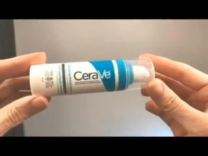 CeraVe Facial Serum Resurfacing Retinol Skin Renewing serum Hydrating Hyaluronic Acid 30ml