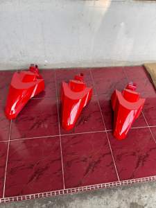 Spakbor depan honda beat esp 2017 merah
