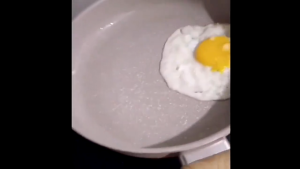 Terra Craft Cloud Series Non-Stick Frying Pan With Lid(22/24/26/28cm) PFOA Free Kuali Tidak Melekat