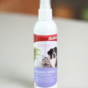 WHL Pet Dog Cat Calming Spray Destress Relaxing Spray Dog Calm Cat Relax Spray Lavender 120ml Bioline 宠物镇静喷雾