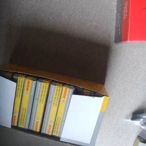 Chổi than máy khoan máy mài máy cắt sắt .... các loại giá 1 hộp