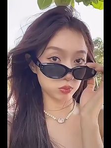 Jennies Same Sunglasses For Women 2024 New Sunglasses European And American Retro Small Frame Korean Style Fashion Cat Eye Glasses