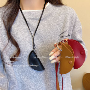 Leather Bag Necklace Hanging Neck Chain Key Pouch Storage Accessory Small Niche Bag Charm Fashion Jewelry Womens Accessory