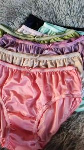 กางเกงในบิกินี่ ผ้าวาโก้ นุ่มลื่น กางเกงในผู้หญิง กางเกงในแห้งเร็ว กางเกงไนล่อนเกรดพรีเมี่ยม ไซส์ XL Bikini Woman Underwear Nylon Briefs สะโพก 38-44 นิ้ว