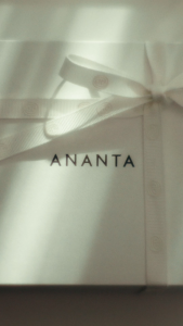 ANANTA Marque Signet Ring Large แหวนเงินชุบทองขาว