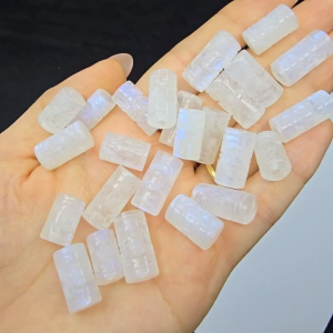 Q1540 Lu thống Moonstone Đá Mặt Trăng VIP khắc kim tiền sẵn lỗ 2li xâu vòng cáp mix vòng hạt cho mệnh Kim và Thuỷ - Phong Thuỷ TUDO