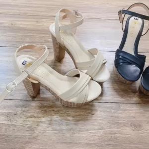 giày sandanl nữ cao gót đế vân gỗ 12p siêu nhẹ bản quai chéo êm chân