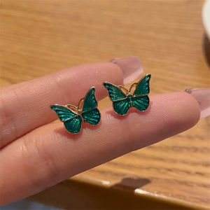 Elegant Retro Butterfly Ear Cuff Womens Fashion Jewelry Versatile Simple Design No Piercing Required Ear Accessories