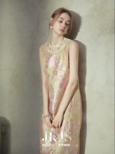 JK&JS | Silk Gold Cut Flower New Chinese Embroidery Sleeveless Loose Long Dress