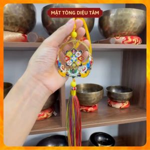 Khánh Treo mặt dây bát bảo cát tường kalachakra lục tự chân ngôn kinh luân Om Mani Trang Trí Ô Tô Mật tông Diệu Tâm