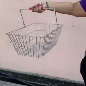 ตะกร้าช้อปปิ้ง ซุปเปอร์มาร์เก็ต น้ำหนักเบา พกพาสะดวก สูง 20cm. ช่วงล่าง ยาว 36.5cm. ลึก 32.5cm.