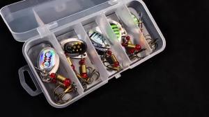 30/10pcs/box Mixed Fishing Lures Spinners Spoon Trout Bait Set Metal Bait Kit Hard Sequins Lures Treble Hooks Sea Fishing Tackle