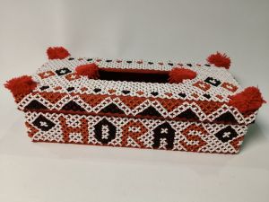 Tempat tisu manik manik khas batak