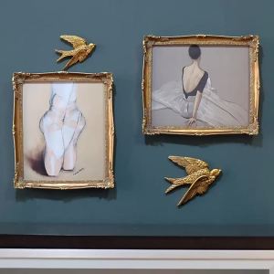 Gift Home Decor Wall Desk Ornament
