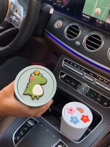 Tempat Sampah Mobil Praktis Cup Holder & Car Storage Box dengan Motif Kartun Mini untuk Mobil