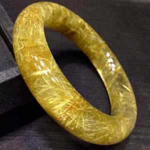 Pure natural gold hair crystal bracelet crystal transparent! Strong hair recruitment is rich rich people energy super boutique can meet can not be sought smooth hair cat eye effect is excellent! Very valuable collection beautiful colors