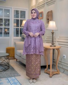 Kebaya modern/Kebaya setelan pesta wisuda /kebaya selendang