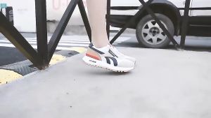 รองเท้าผ้าใบผู้หญิง รองเท้าแฟชั่นผู้หญิง รองเท้าผ้าใบสุภาพ ใส่สบายๆ สไตล์เกาหลี น้ำหนักเบา