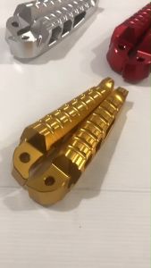 ที่พักเท้า Yamaha Xmax V1 V2 2017-2024 งานอลูมิเนียม CNC มีให้เลือกถึง 8 สีสุดชิค