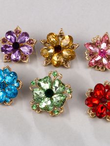 จี้หน้าอกคริสตัลสำหรับผู้หญิง เครื่องประดับแฟชั่นแบบสร้างสรรค์ หมุดหน้าอก เสื้อสูท เสื้อคลุมกันหนาว ชุดกี่เพ้า ป้องกันแสง จี้หน้าอกแบบยึดแน่น