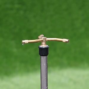 Sprinkler Air 3/4 Arah Semprotan Air Taman Alat Penyiram Tanaman Otomatis 360 Irigasi Taman