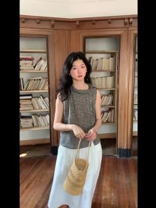 Pure Linen Irregular Sleeveless Vest Black and White Check / Sandy Yellow