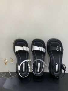 Sandal Dép Nữ Quai Khóa Vuông đế 5cm Planto