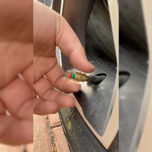 🚗 ล้อรถ ลม ยาง ที่วัดความดันลมอัตโนมัติ เกจวัด เซอร์ 3 สี รถยนต์ รถจักรยานยนต์ ตัวบ่งชี้ ตรวจลมยาง คุณปิดลมล้อ อ่อน (1 ชุด 4 ชิ้น)