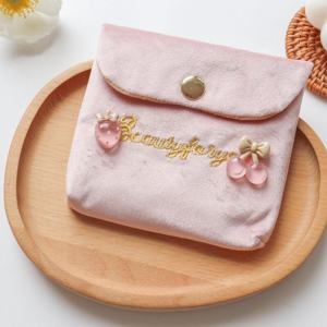 Cute Aunt Towel Storage Bag Sanitary Napkin Small Bag Portable and Cute Carrying Travel Cosmetic Bag Small Student