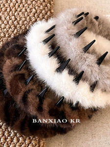 Autumn Winter Plush Toothed Hairband Womens New 2025 Versatile Outdoor Face Washing Headband Stylish Fashionable Hair Accessory