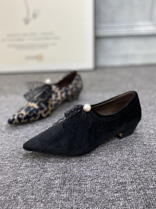 Elegant Leopard Print Single Shoes Womens Fashionable Pearl Lace Mary Janes Retro Loafers Low Heel Glue Adhesive Rubber Sole