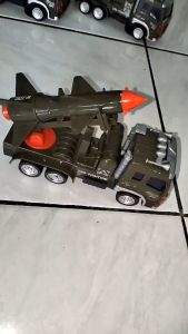 Mainan Anak Terbaru Truk Jedi Aemed Chariots Strike Chicken Tonight 777 98 Ada Berbagai Macam Model Keren | Mainan Anak Laki-laki Truk Militer Jalan Bump And Go Pakai Baterai Ada Lampu Dan Suara Musik | Mainan Koleksi Anak Mobil Truk Tentra  Ada 3 Variasi