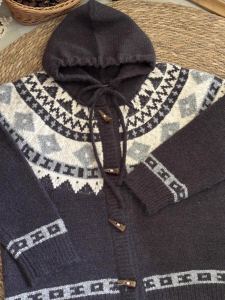 หลวม ถัก คาร์ดิเกน เสื้อสเวตเตอร์ ผู้หญิง หนาขึ้น เปิดหน้า เสื้อโค้ท ฤดูใบไม้ผลิ ฤดูใบไม้ร่วง 2024 Fair Isle ปุ่มวินเทจ ดีไซน์ แขนยาว