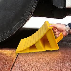 Anti-slip Wheel Chock with Handle Vehicle Truck Tire Stop Block Wheel Ramp Skid Stop Wheel Alignment Block for RVs Trailer Truck