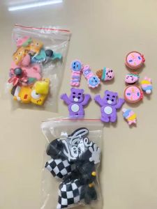 Bộ Phụ Kiện Gắn Dép Jibbitz Charm Sticker Hình Gắn Trang Trí Giày Dép DIY Hoạt Hình Đáng Yêu GiayZep.Store