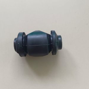 BOSH SAYAP BUSHING ARM TOYOTA AVANZA VELOZ KECIL DAN BESAR