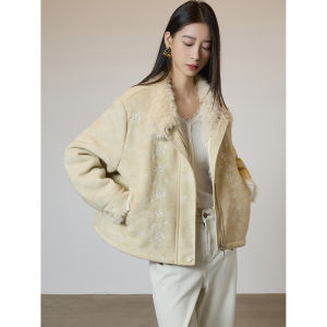 French Vintage Simple Embroidered Fluffy Winter Coat 2026